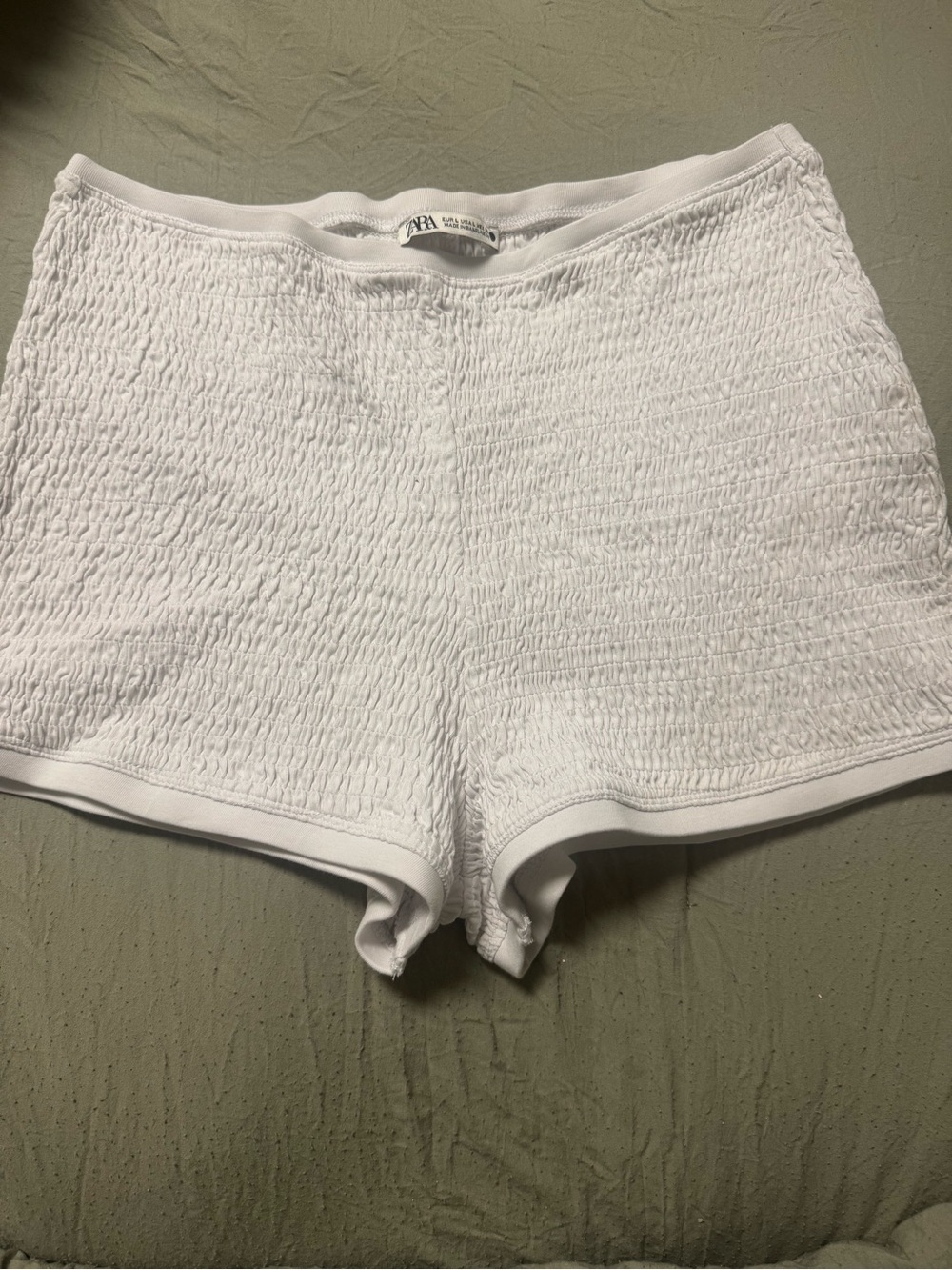 Zara White Smocked Stretch Athletic Shorts